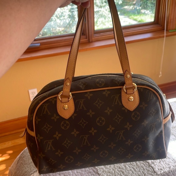 LV Montorgueil PM - Picture 4 of 17